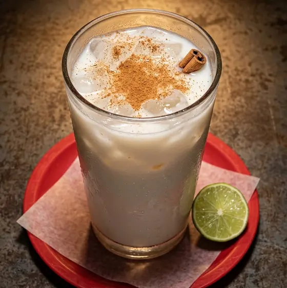 Vaso de horchata con canela