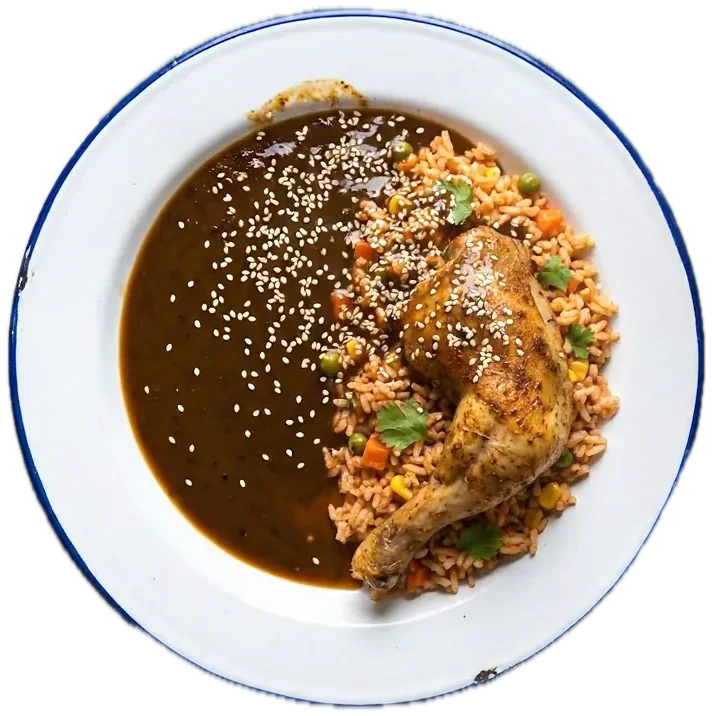 La comida corrida recién servida: mole poblano con pollo y arroz (foto de referencia hecha con IA)